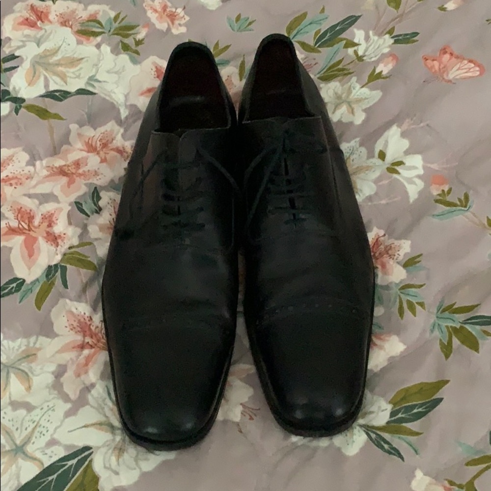 Men’s Gucci shoes - Picture 8 of 8